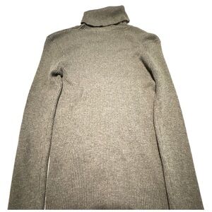 GUC Forever 21 Gray Ribbed Turtle Neck Sweater